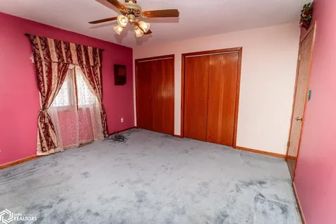 522 14th Avenue Eldora IA 50627