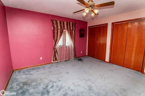 522 14th Avenue Eldora IA 50627