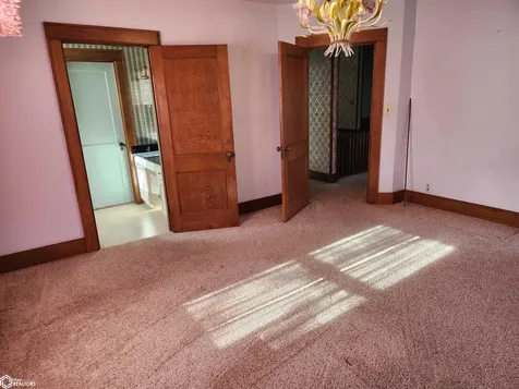 406 E Ross Street Toledo IA 52342