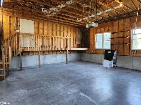 406 E Ross Street Toledo IA 52342