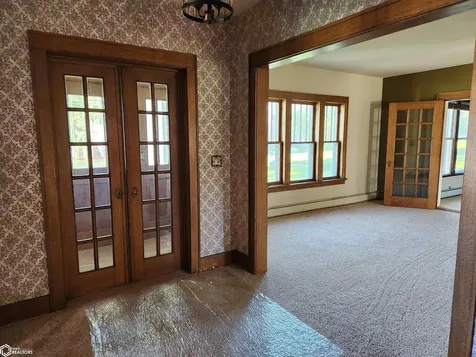 406 E Ross Street Toledo IA 52342
