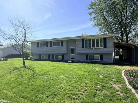 3308 W Jefferson Avenue Fairfield IA 52556