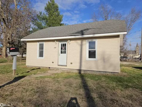 2522 Avenue H Fort Madison IA 52627