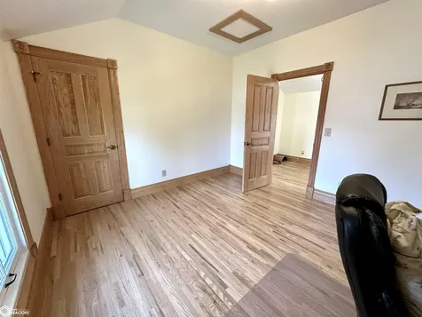 1316 4th Avenue Grinnell IA 50112