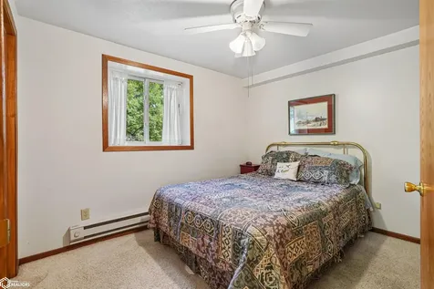 111 Elm Road Montezuma IA 50171-8424
