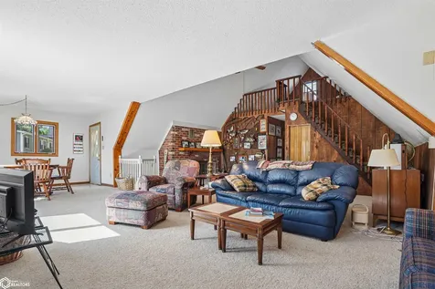 111 Elm Road Montezuma IA 50171-8424