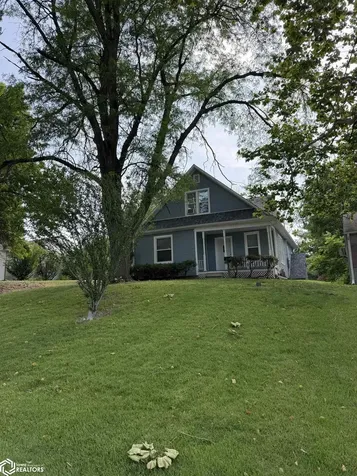 1330 N Market Street Oskaloosa IA 52577