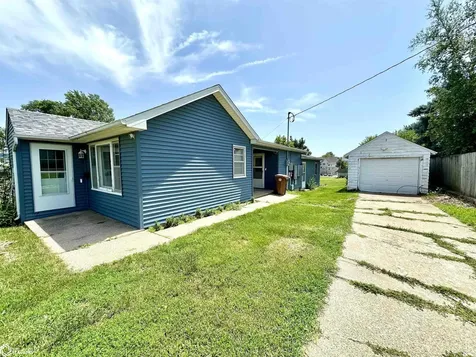 316 8th Avenue Grinnell IA 50112