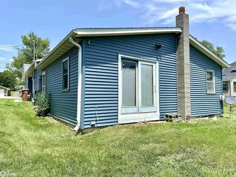 316 8th Avenue Grinnell IA 50112