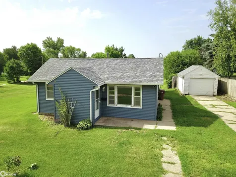 316 8th Avenue Grinnell IA 50112