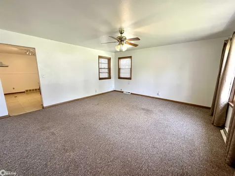 316 8th Avenue Grinnell IA 50112
