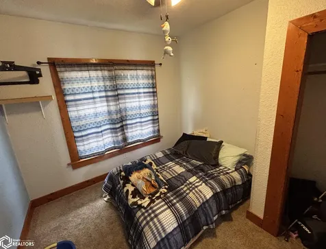 315 7th Street Gladbrook IA 50635