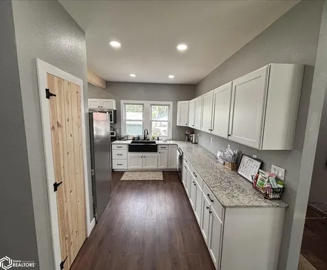 315 7th Street Gladbrook IA 50635