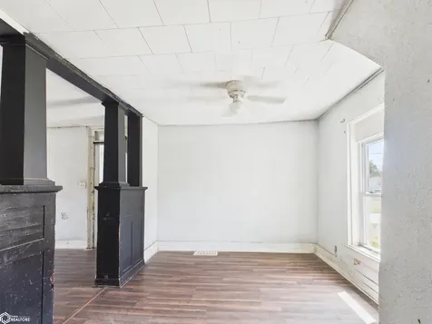 903 S 11th Street Oskaloosa IA 52577