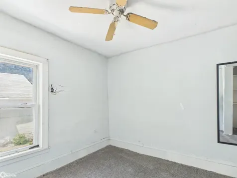 903 S 11th Street Oskaloosa IA 52577