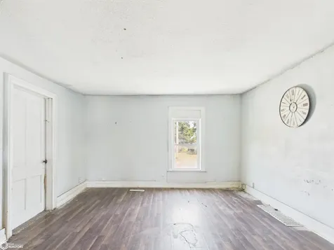 903 S 11th Street Oskaloosa IA 52577