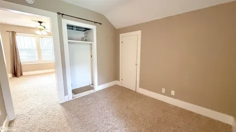 1112 W State Street Mason City IA 50401