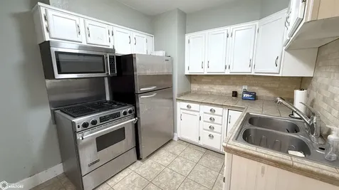 1112 W State Street Mason City IA 50401