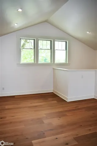 710 Park Avenue Iowa Falls IA 50126