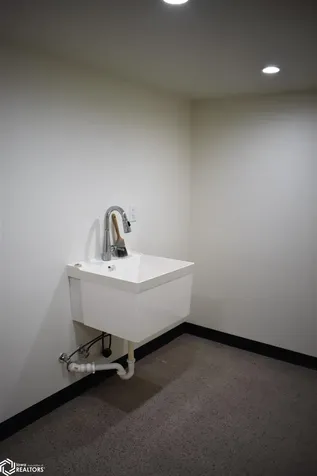710 Park Avenue Iowa Falls IA 50126