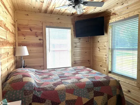 21148 Loon Trail Keosauqua IA 52565
