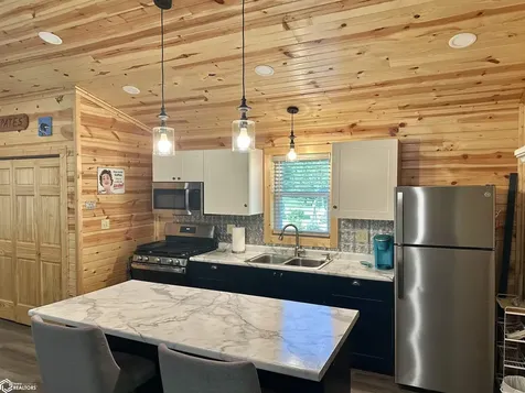 21148 Loon Trail Keosauqua IA 52565