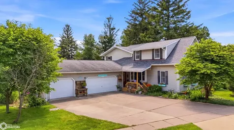 2057 Sunnyside Avenue Burlington IA 52601