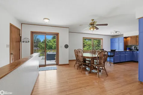 2057 Sunnyside Avenue Burlington IA 52601