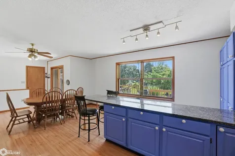 2057 Sunnyside Avenue Burlington IA 52601