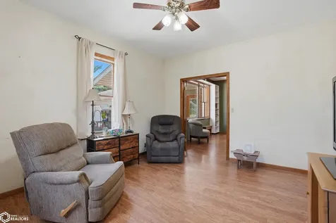 2057 Sunnyside Avenue Burlington IA 52601