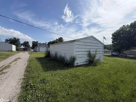 1116 High Avenue W Oskaloosa IA 52577