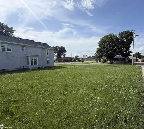 1116 High Avenue W Oskaloosa IA 52577