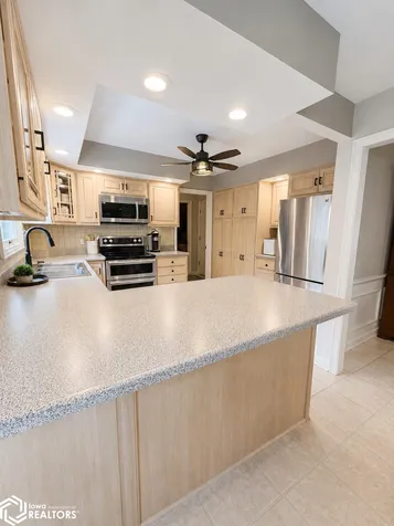 11 Greenbrier Keokuk IA 52632