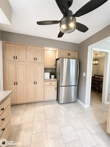 11 Greenbrier Keokuk IA 52632