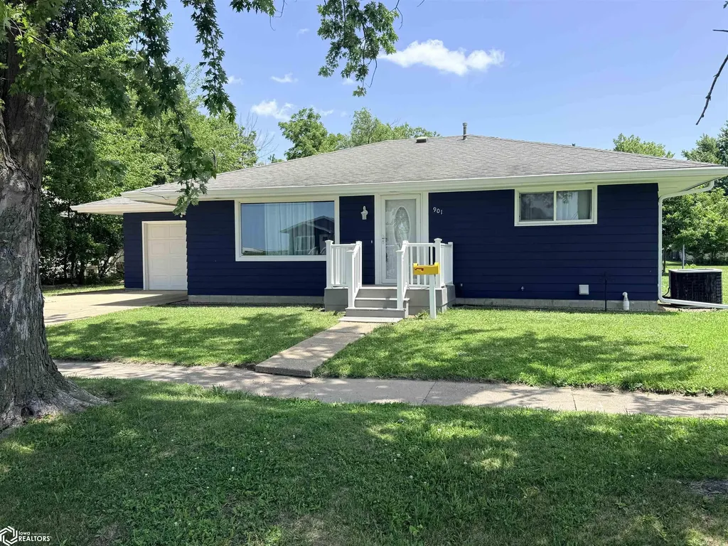 901 N 12th Street Fairfield IA 52556