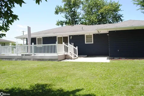 901 N 12th Street Fairfield IA 52556