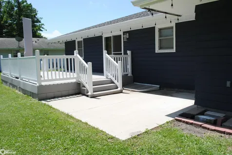 901 N 12th Street Fairfield IA 52556