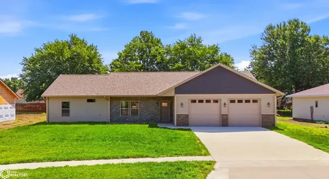 1108 Willow Avenue Burlington IA 52601