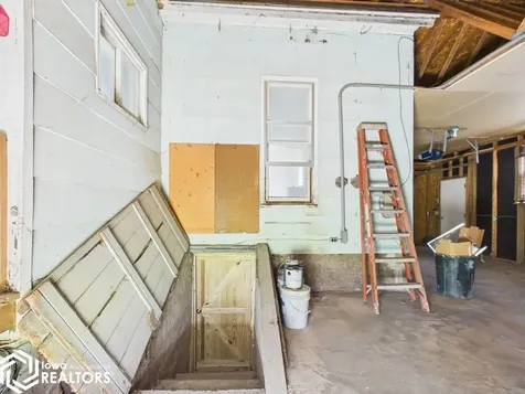 217 N Hancock Street Ottumwa IA 52501