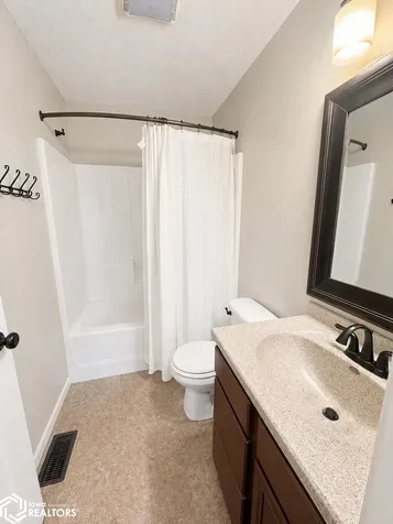 17587 Lakeshore Drive Moravia IA 52571