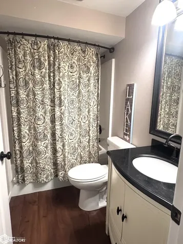 17587 Lakeshore Drive Moravia IA 52571