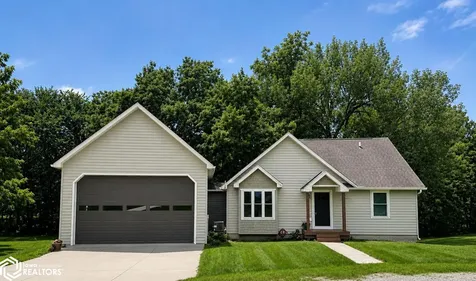 17587 Lakeshore Drive Moravia IA 52571