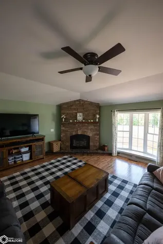 2141 145th Street Fairfield IA 52556