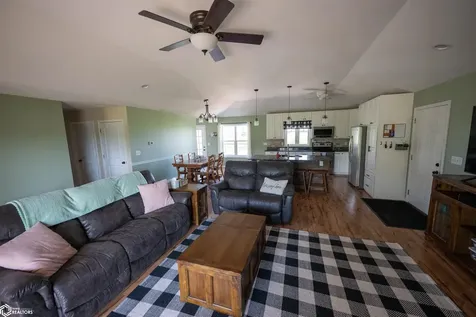 2141 145th Street Fairfield IA 52556