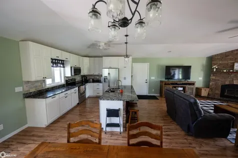 2141 145th Street Fairfield IA 52556