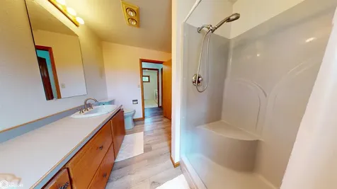 18163 205th Street Keosauqua IA 52565