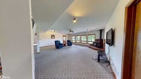 18163 205th Street Keosauqua IA 52565