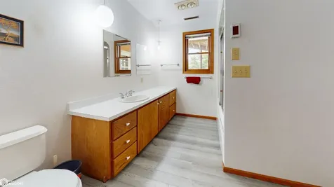 18163 205th Street Keosauqua IA 52565