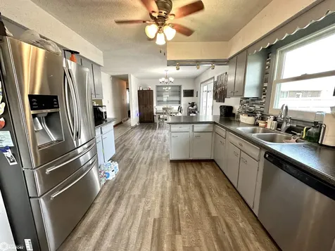 203 E Dallas Street Montezuma IA 50171