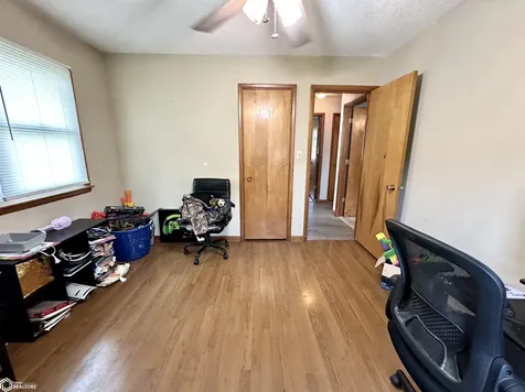 203 E Dallas Street Montezuma IA 50171